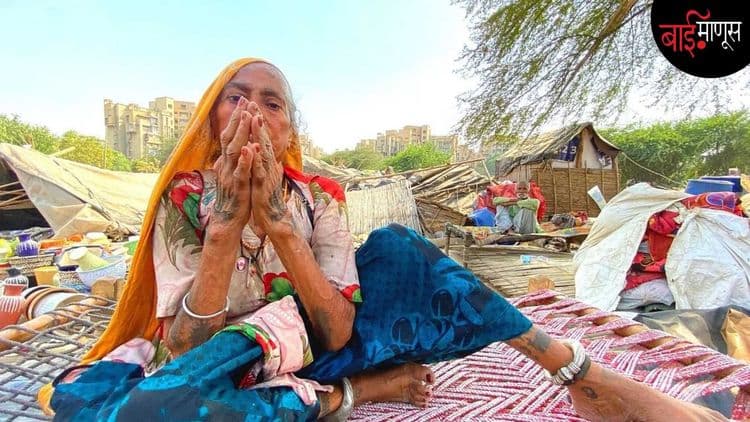 बंजारा समाजाने नगाऱ्यामधून परिवर्तनाचे पडघम ऐकायचे की, मनुवादाची सनई ऐकायची…?
