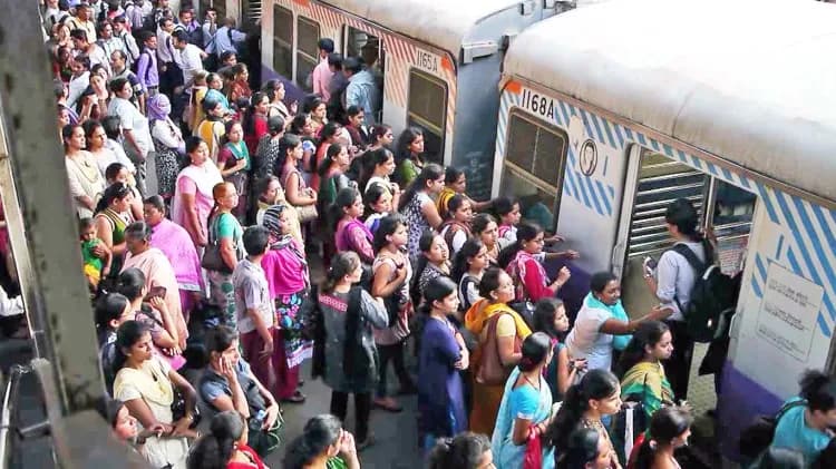 ‘शेतकरी नवरा नको गं बाई’ च्या बरोबरीने आता ‘कल्याण,डोंबिवलीचा नवरा देखील नको गं बाई…’’ लोकलच्या गर्दीमुळे मुलींचा निर्णय